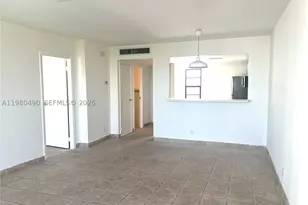 3475 N Country Club, Aventura, FL 33180 - Photo 7