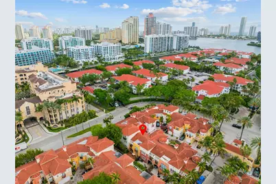 18450 NE 30th, Aventura, FL 33160 - Photo 29