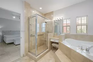 18450 NE 30th, Aventura, FL 33160 - Photo 25