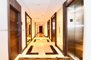 20505 E Country Club, Aventura, FL 33180 - Photo 3