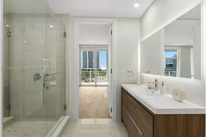 527 Orton #902, Fort Lauderdale, FL 33304 - Photo 5