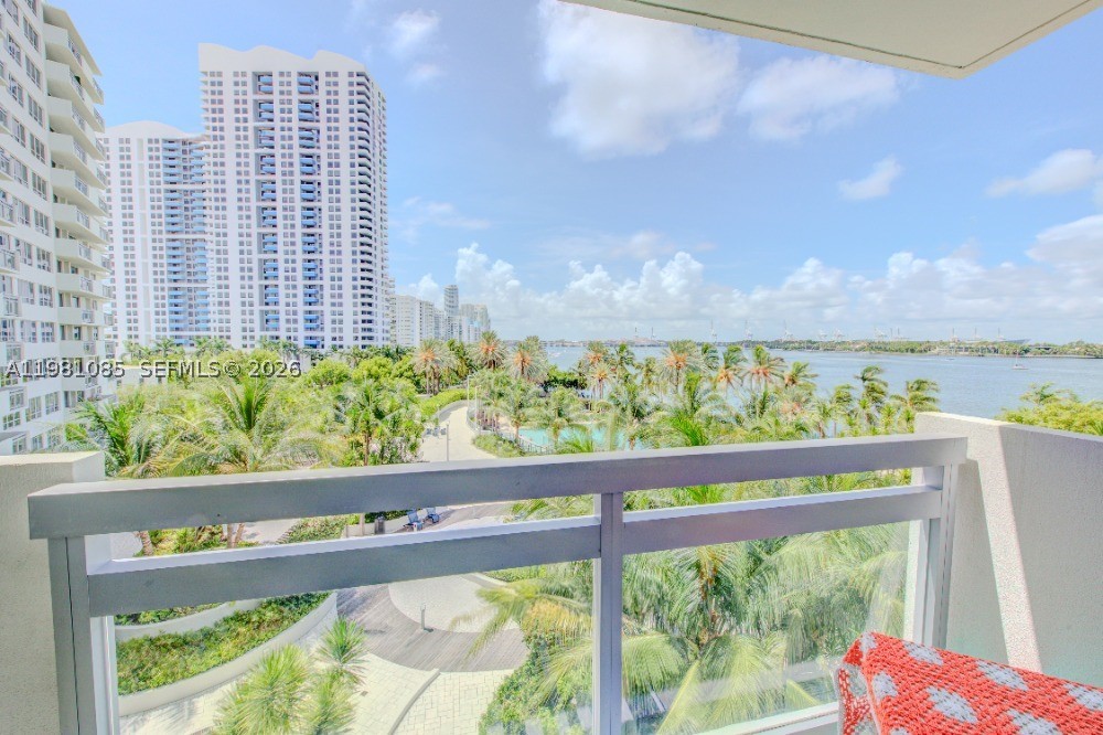 1500 Bay #528S - 1500 Bay #528S, Miami Beach, FL 33139 Luxury Property | Jose Angel Pina
