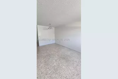 142 SW 18th #30, Miami, FL 33135 - Photo 3