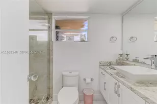 8101 Byron, Miami Beach, FL 33141 - Photo 9