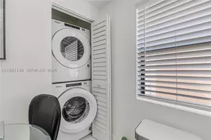 8101 Byron, Miami Beach, FL 33141 - Photo 15