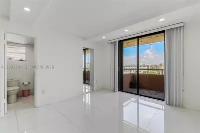 8101 Byron #509, Miami Beach, FL 33141 - Photo 7