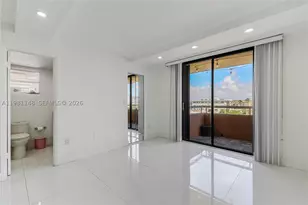 8101 Byron, Miami Beach, FL 33141 - Photo 7