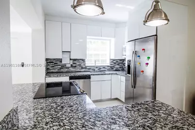 2727 Calusa, Miami, FL 33133 - Photo 9