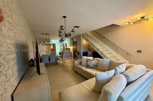 3813 Tree Top, Weston, FL 33332 - Photo 7