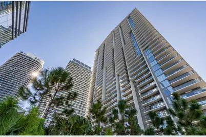 88 SW 7th #2005, Miami, FL 33130 - Photo 1