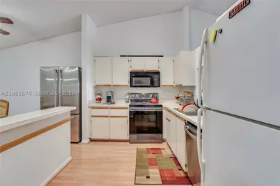 7641 NW 99th, Tamarac, FL 33321 - Photo 13