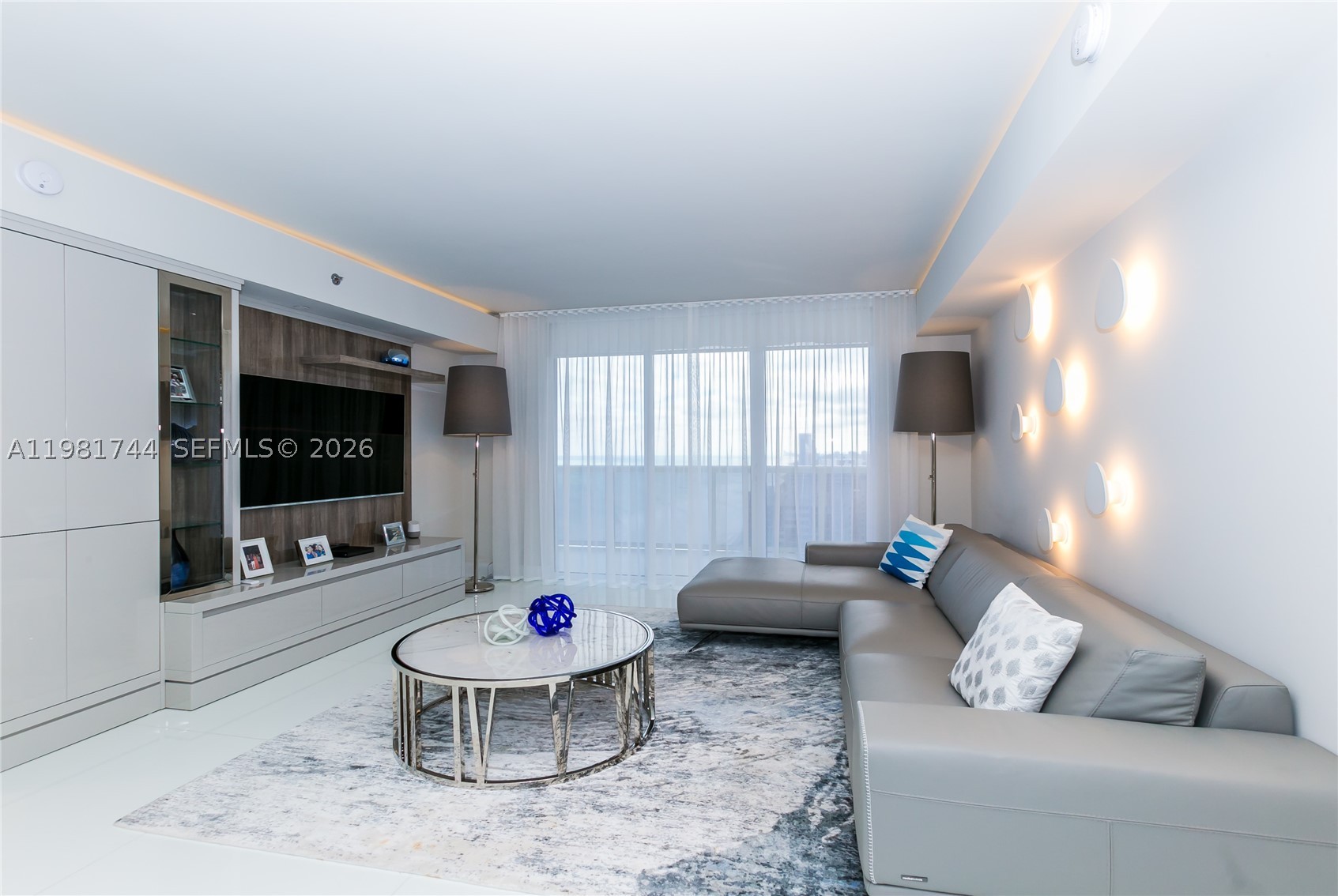 1830 S Ocean #2903 - 1830 S Ocean #2903, Hallandale Beach, FL 33009 Luxury Property | Jose Angel Pina