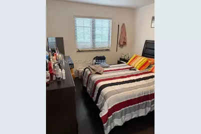 424 NE 194th, Miami, FL 33179 - Photo 9
