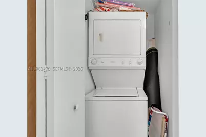 350 S Miami #2412, Miami, FL 33130 - Photo 31