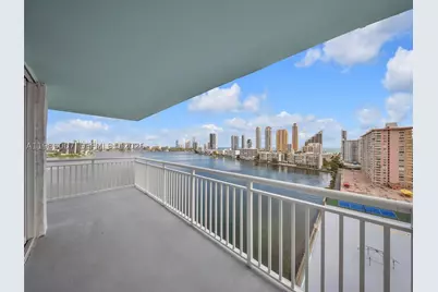301 174th #1818, Sunny Isles Beach, FL 33160 - Photo 27