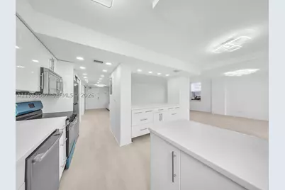 301 174th #1818, Sunny Isles Beach, FL 33160 - Photo 5