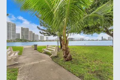 301 174th #1818, Sunny Isles Beach, FL 33160 - Photo 29