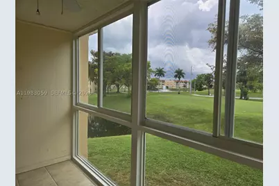 9261 Sunrise Lakes #201, Sunrise, FL 33322 - Photo 43