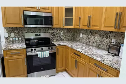 11581 SW 10th, Pembroke Pines, FL 33025 - Photo 11