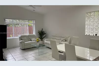 11581 SW 10th, Pembroke Pines, FL 33025 - Photo 7