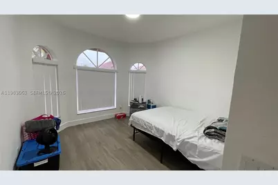 11581 SW 10th, Pembroke Pines, FL 33025 - Photo 17