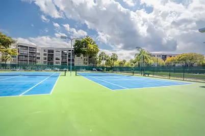 1000 Colony Point #203, Pembroke Pines, FL 33026 - Photo 55