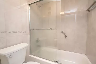 1000 Colony Point #203, Pembroke Pines, FL 33026 - Photo 29