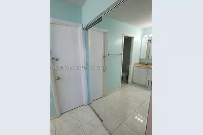 401 Golden Isles #1114, Hallandale Beach, FL 33009 - Photo 15