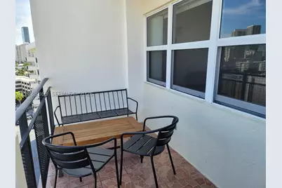401 Golden Isles #1114, Hallandale Beach, FL 33009 - Photo 27
