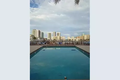462 Golden Isles #202, Hallandale Beach, FL 33009 - Photo 19