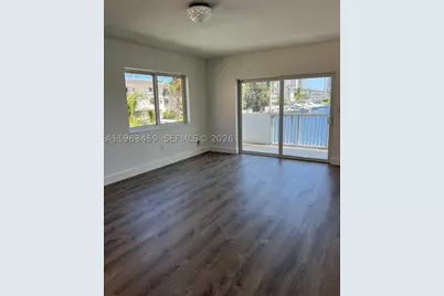 462 Golden Isles #202, Hallandale Beach, FL 33009 - Photo 7