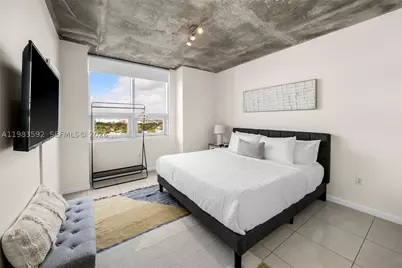 3250 NE 1st #814, Miami, FL 33137 - Photo 11