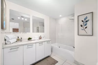 3250 NE 1st #814, Miami, FL 33137 - Photo 15