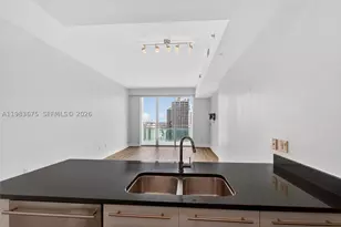 950 Brickell Bay, Miami, FL 33131 - Photo 11