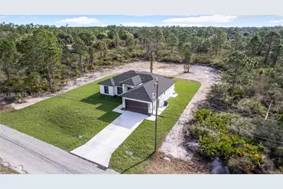 606 Johns, Lehigh Acres, FL 33972 - Photo 35