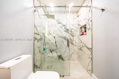 930 NW 197th, Pembroke Pines, FL 33029 - Photo 29