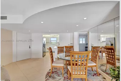 801 Lake Shore #403, Lake Park, FL 33403 - Photo 5