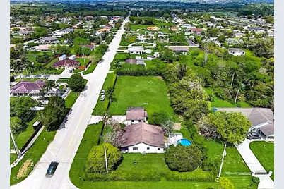32595 SW 202nd, Homestead, FL 33030 - Photo 1