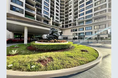 540 Brickell Key #202, Miami, FL 33131 - Photo 31