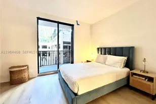 540 Brickell Key, Miami, FL 33131 - Photo 21