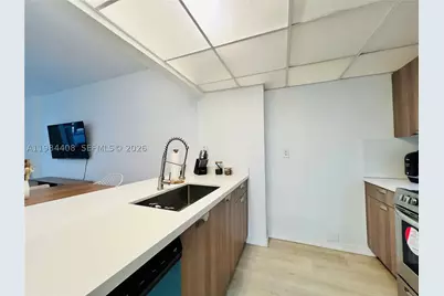 540 Brickell Key #202, Miami, FL 33131 - Photo 11