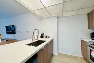 540 Brickell Key, Miami, FL 33131 - Photo 11