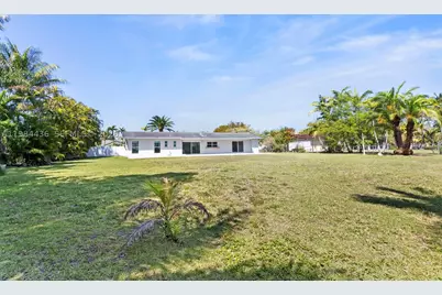 11807 SW 112th, Miami, FL 33176 - Photo 5