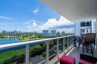 3675 N Country Club #1907, Aventura, FL 33180 - Photo 23