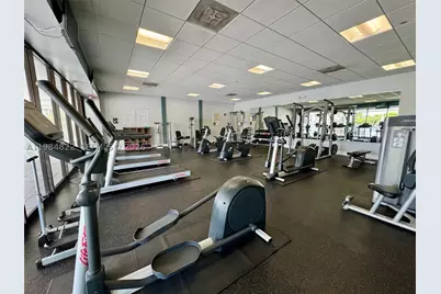 3675 N Country Club #1907, Aventura, FL 33180 - Photo 47