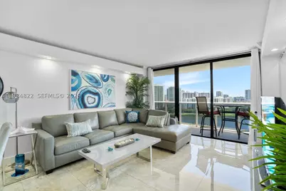 3675 N Country Club #1907, Aventura, FL 33180 - Photo 17