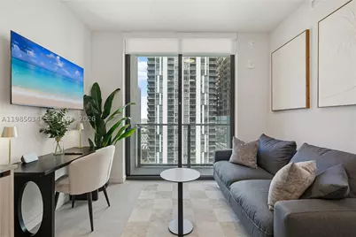 121 NE 5th #2706, Miami, FL 33132 - Photo 1