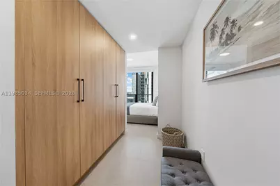 121 NE 5th #2706, Miami, FL 33132 - Photo 21