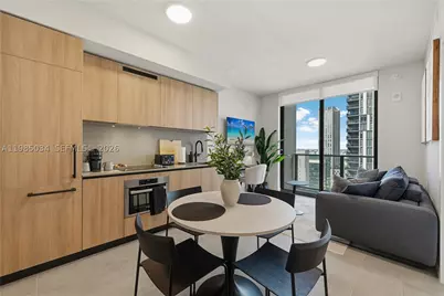 121 NE 5th #2706, Miami, FL 33132 - Photo 7