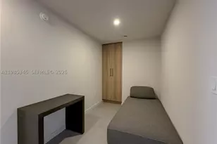 121 NE 5th, Miami, FL 33132 - Photo 15